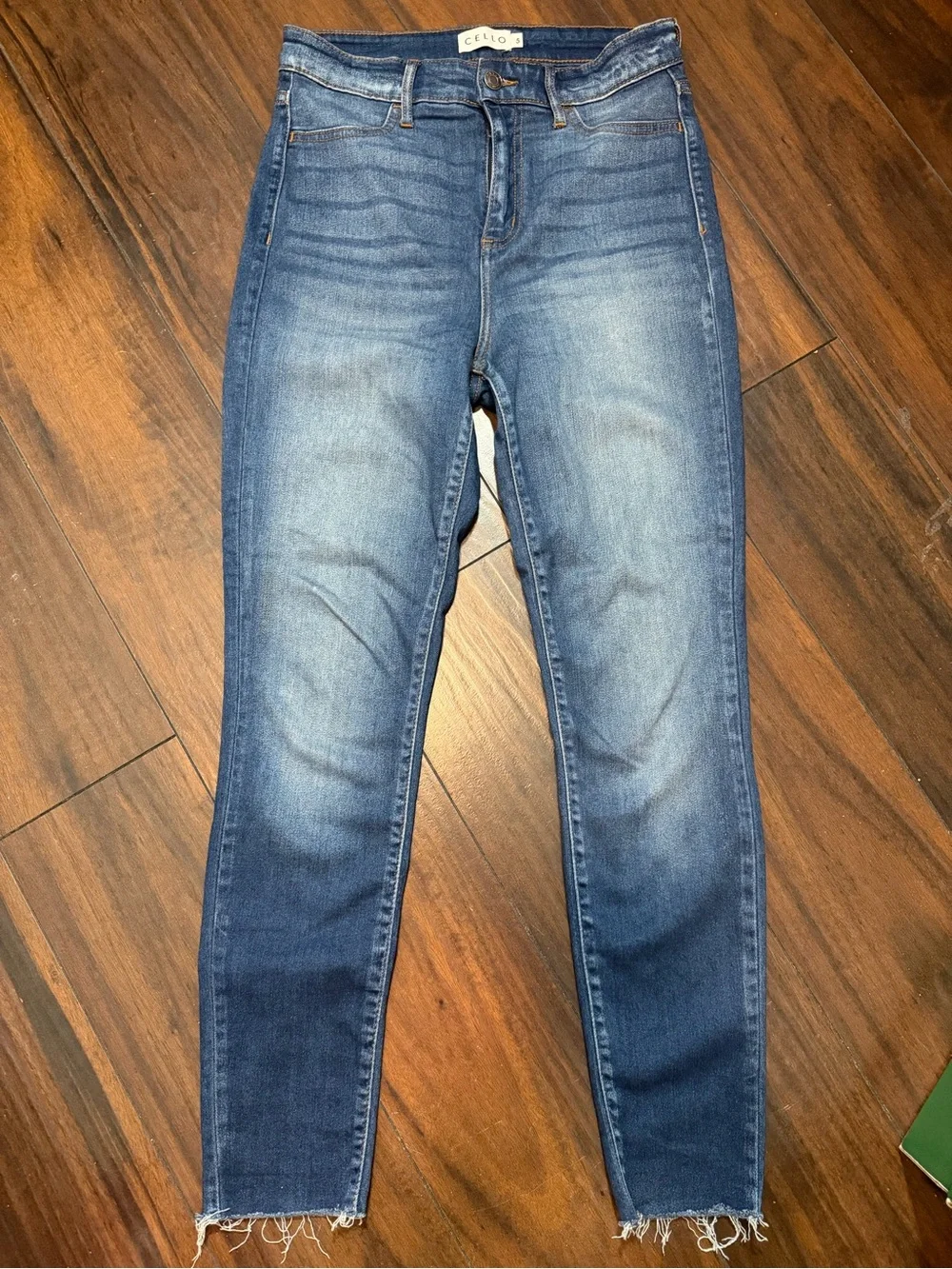 Cello Women's Skinny Jeans in Faded Blue Wash